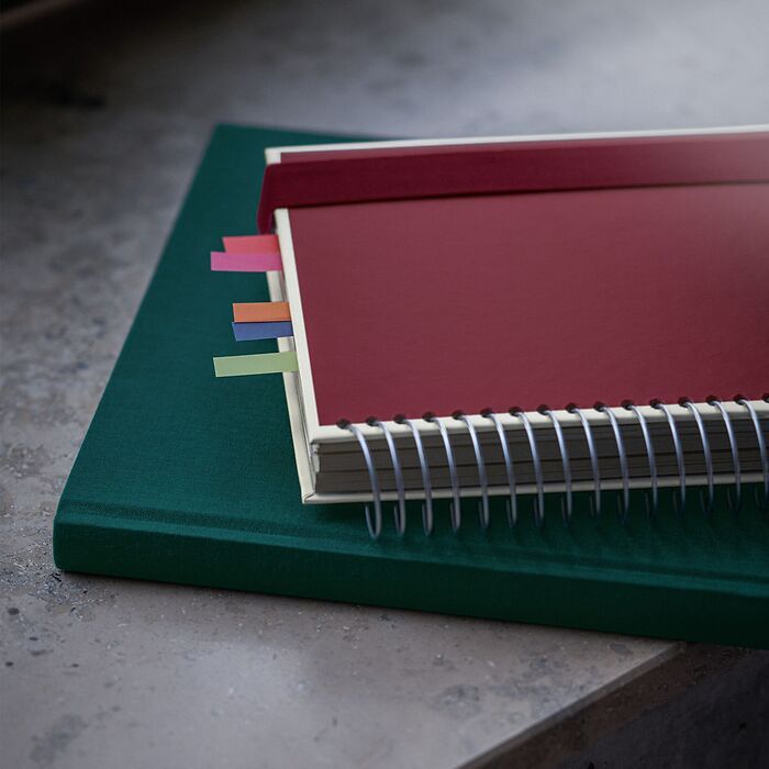 Hochwertiges Spiralnotizbuch Mucho A5 von Semikolon - drei Lineaturen in einem Buch - kariert, liniert und blanko - Burgundy – Bild 7